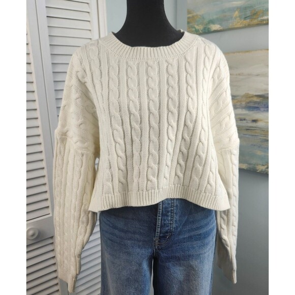 Forever 21 Sweater M Ivory Cropped Cable Knit Chunky Fisherman Cozy Cotton - Picture 1 of 7